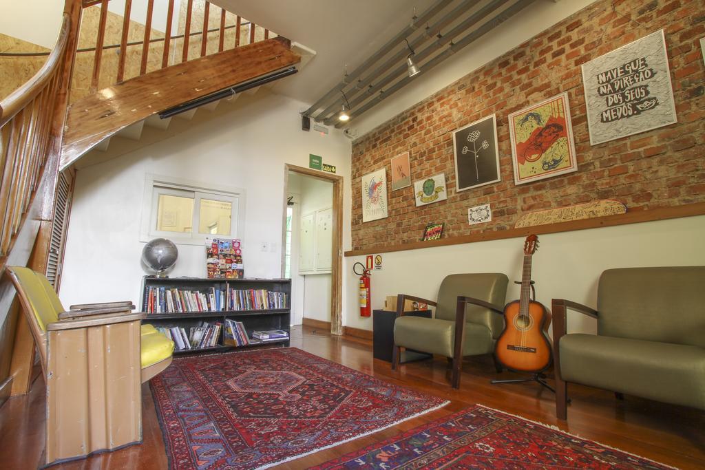 Brick Hostel Porto Alegre Exterior photo