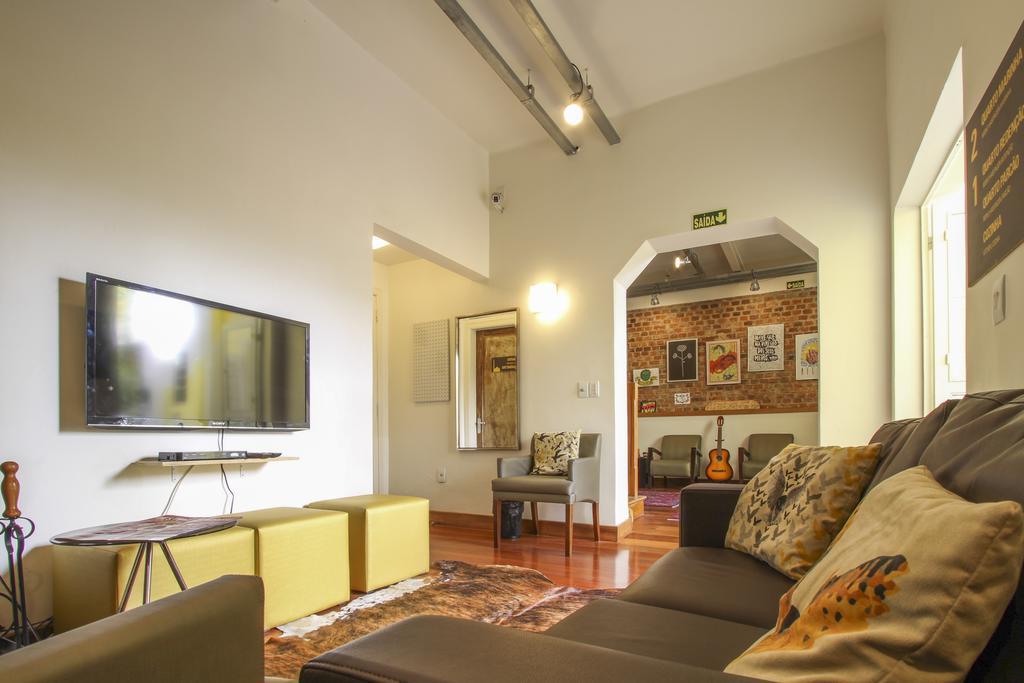Brick Hostel Porto Alegre Exterior photo