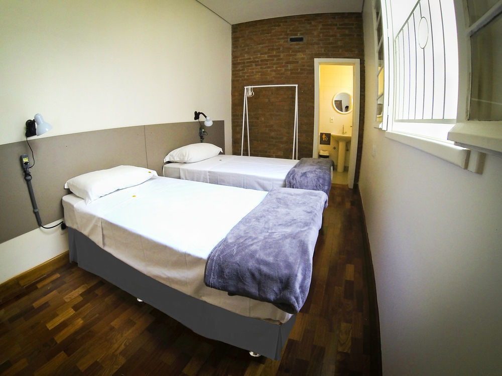 Brick Hostel Porto Alegre Exterior photo